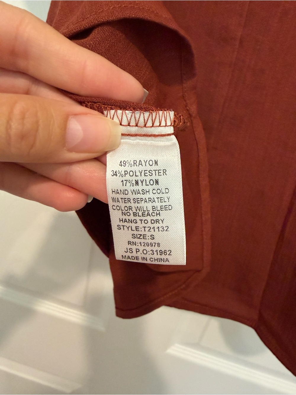 entro Rust Ruffle Sleeve Top - Picture 4 of 7